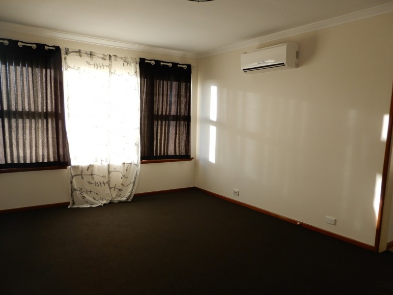 70 St Albans Road, Upper Swan WA 6069