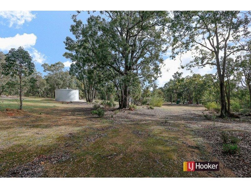 1120 Berry Road, Gidgegannup WA 6083