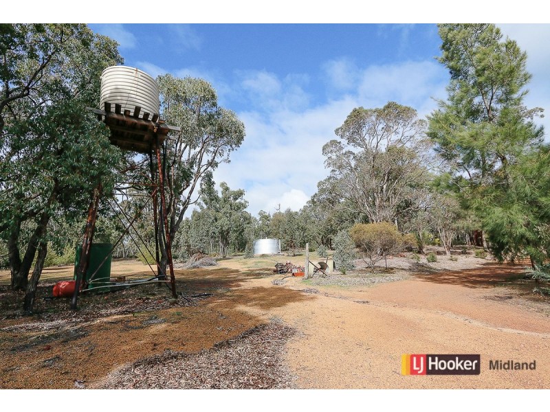 1120 Berry Road, Gidgegannup WA 6083