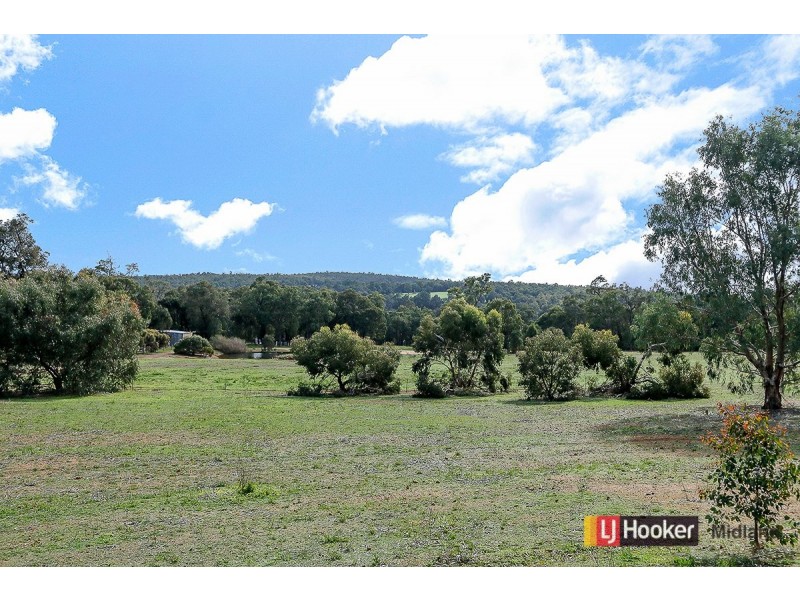 1120 Berry Road, Gidgegannup WA 6083