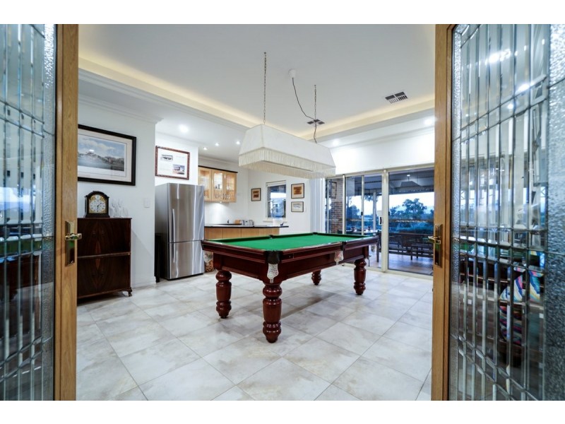 421 Berry Road, Gidgegannup WA 6083