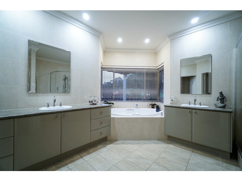 421 Berry Road, Gidgegannup WA 6083