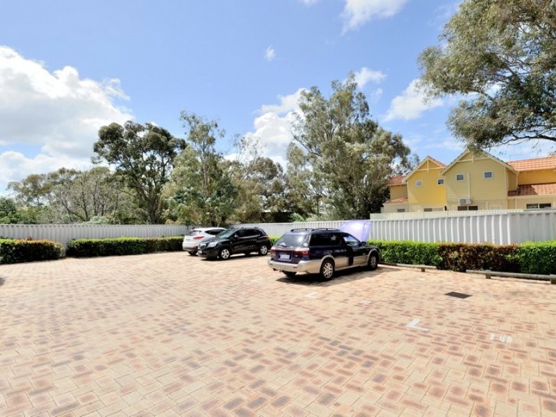 9/2 Frederic Street, Midland WA 6056