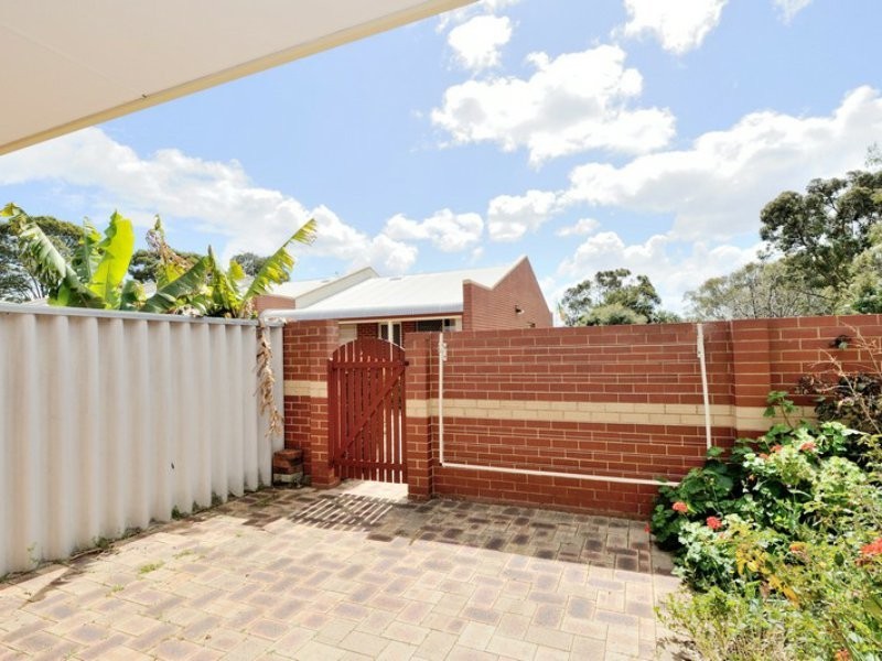 9/2 Frederic Street, Midland WA 6056