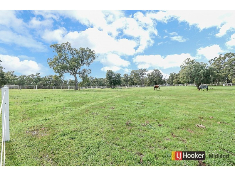 159 Clenton Road, Gidgegannup WA 6083