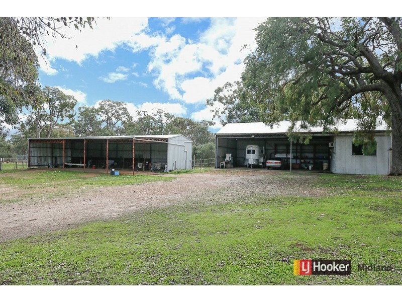 159 Clenton Road, Gidgegannup WA 6083