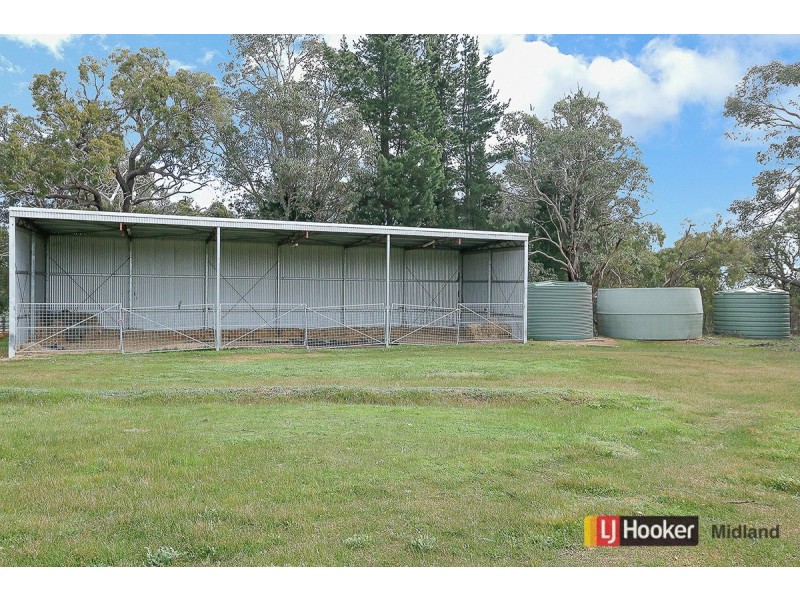 159 Clenton Road, Gidgegannup WA 6083