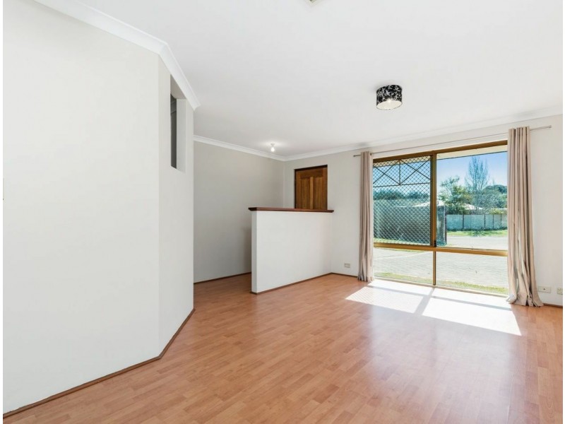 6 Pursuit Close, Middle Swan WA 6056