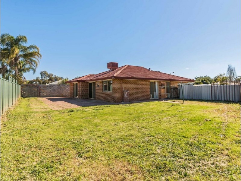 6 Pursuit Close, Middle Swan WA 6056