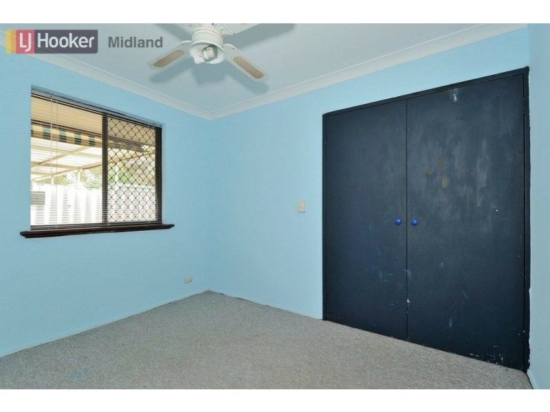 80 Markham Way, Swan View WA 6056