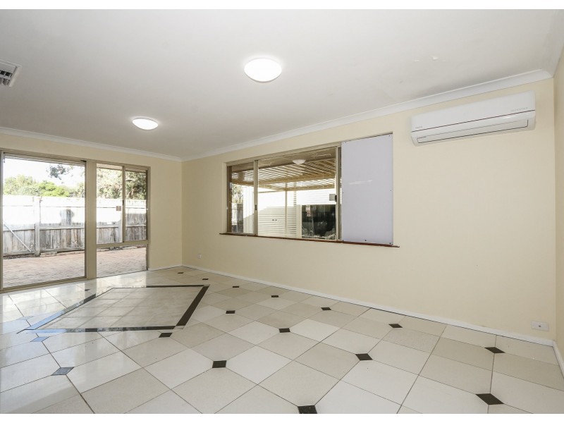 16 Altai Dale, Stratton WA 6056