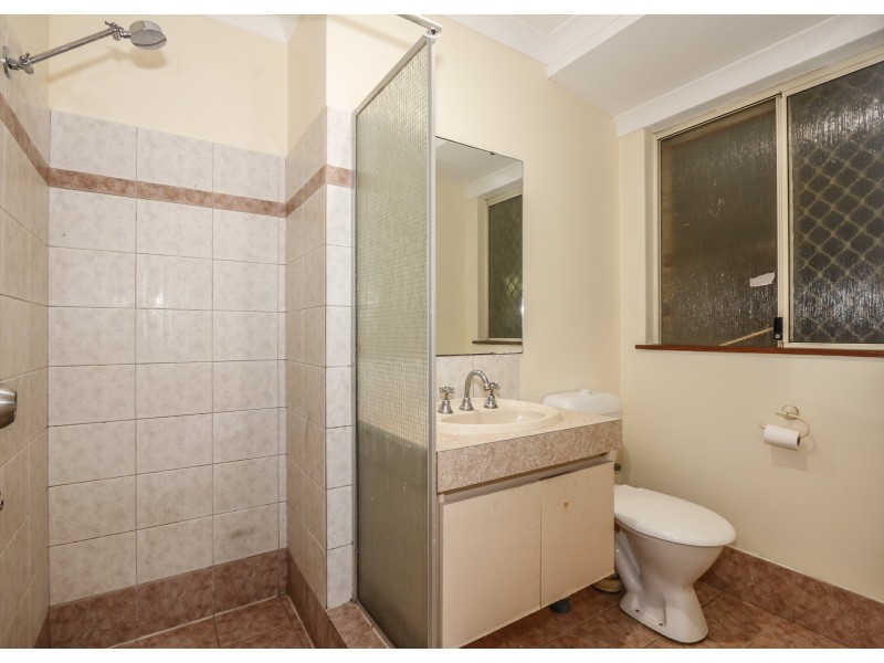 16 Altai Dale, Stratton WA 6056