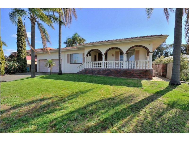 9 Kingsfield Avenue, Swan View WA 6056