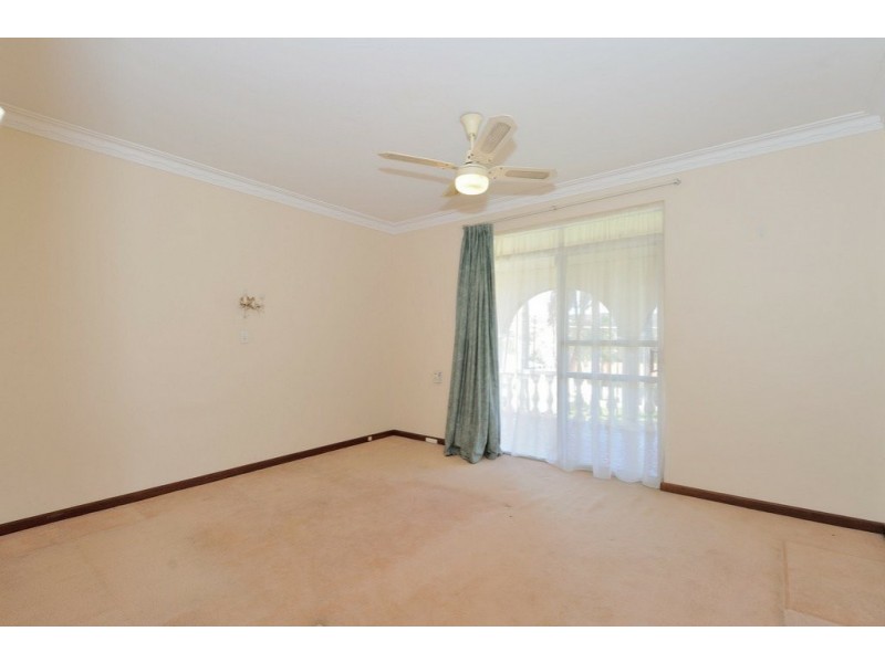 9 Kingsfield Avenue, Swan View WA 6056
