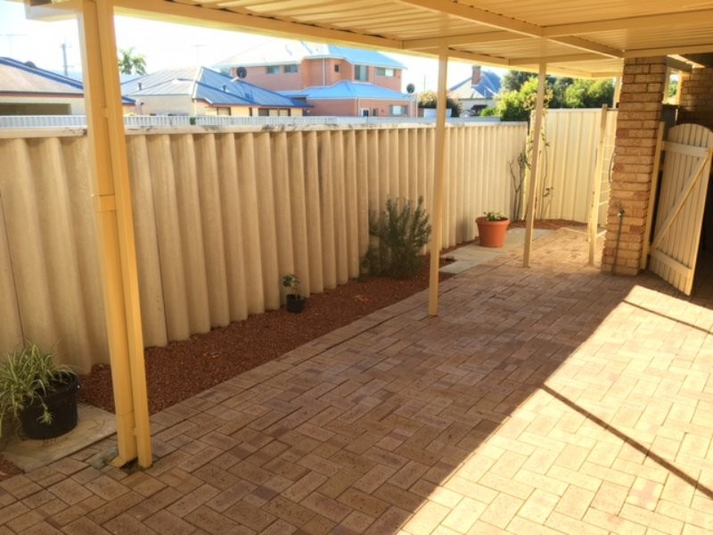 Unit 1/12 Wroxton, Midland WA 6056