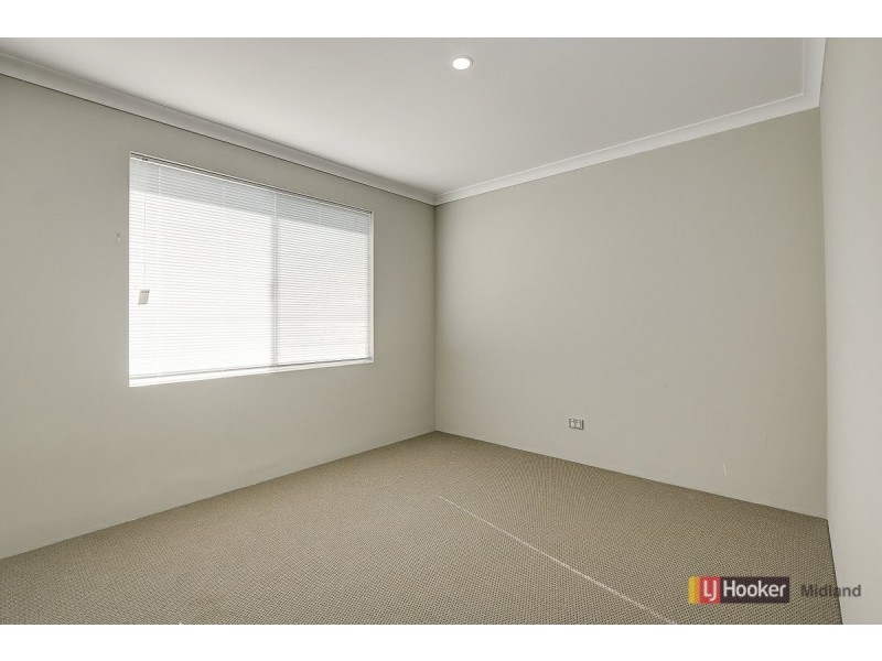 42 Cranwood Crescent, Viveash WA 6056