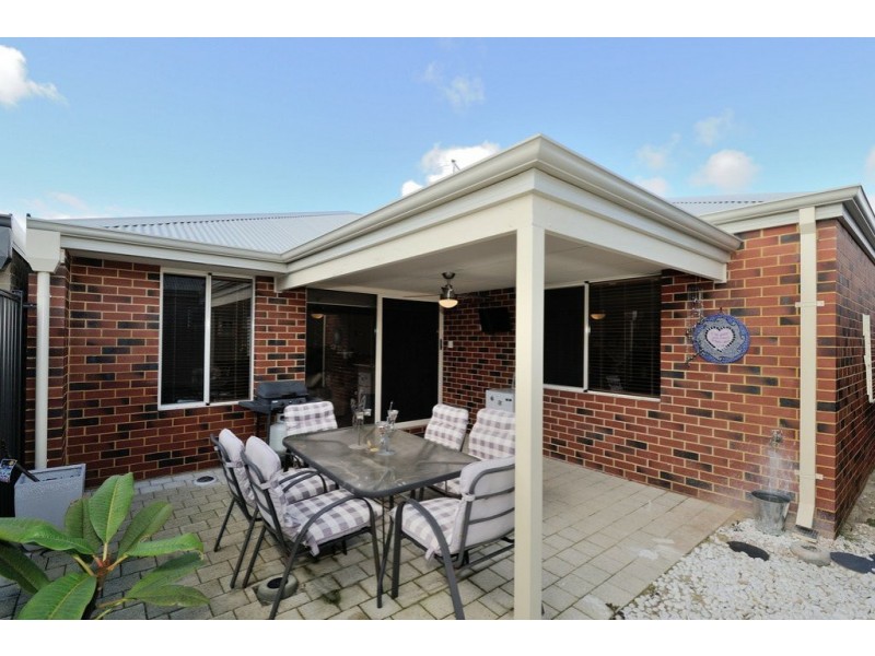 45 Ligado Avenue, Aveley WA 6069