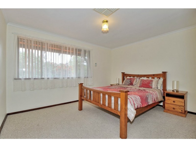 2/43 Lockhart Street, Como WA 6152