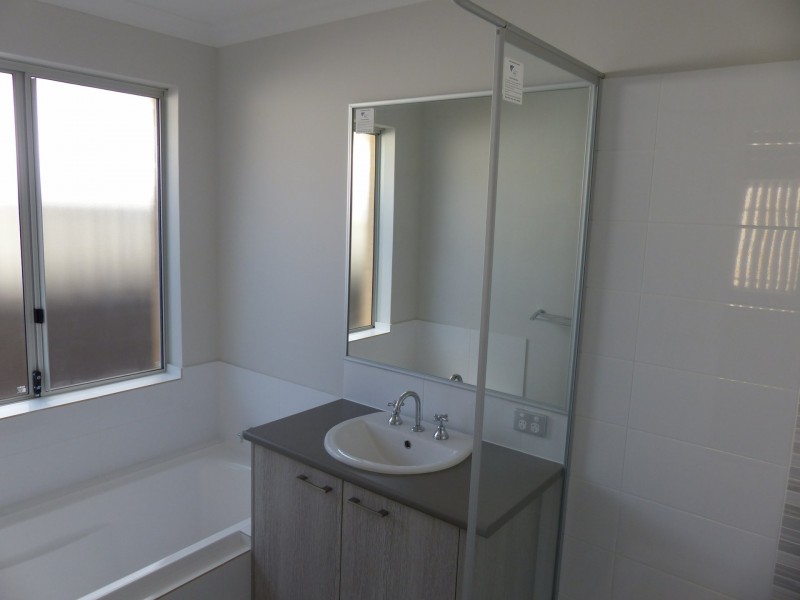 26 Wiltshire Avenue, Jane Brook WA 6056