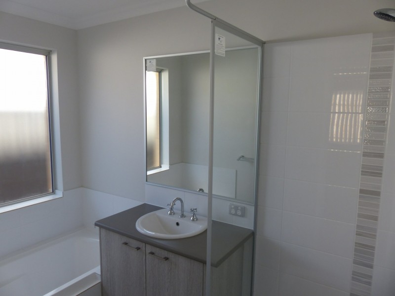 26 Wiltshire Avenue, Jane Brook WA 6056