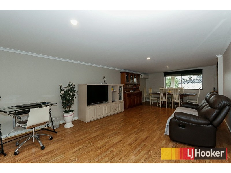 16 Patterson Drive, Middle Swan WA 6056