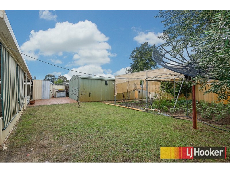 16 Patterson Drive, Middle Swan WA 6056