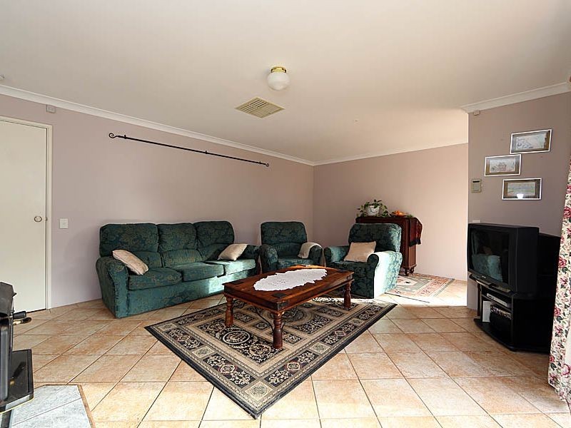94 Old Coach Road, Gidgegannup WA 6083