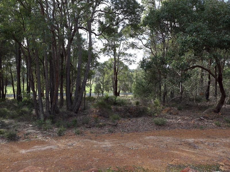 94 Old Coach Road, Gidgegannup WA 6083