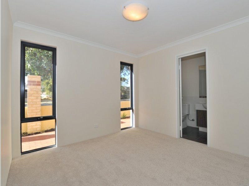 1/9 North Street, Midland WA 6056