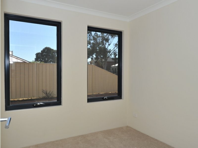 1/9 North Street, Midland WA 6056