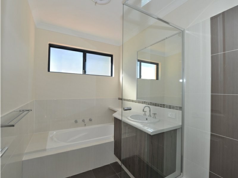 1/9 North Street, Midland WA 6056