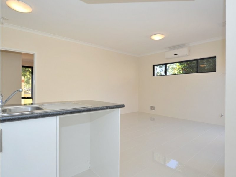 1/9 North Street, Midland WA 6056