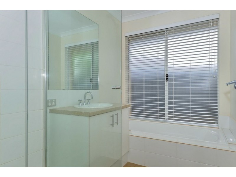 45 Augustus Drive, Jane Brook WA 6056