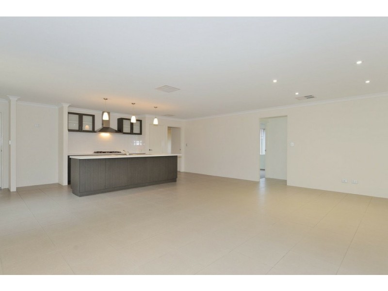 45 Augustus Drive, Jane Brook WA 6056