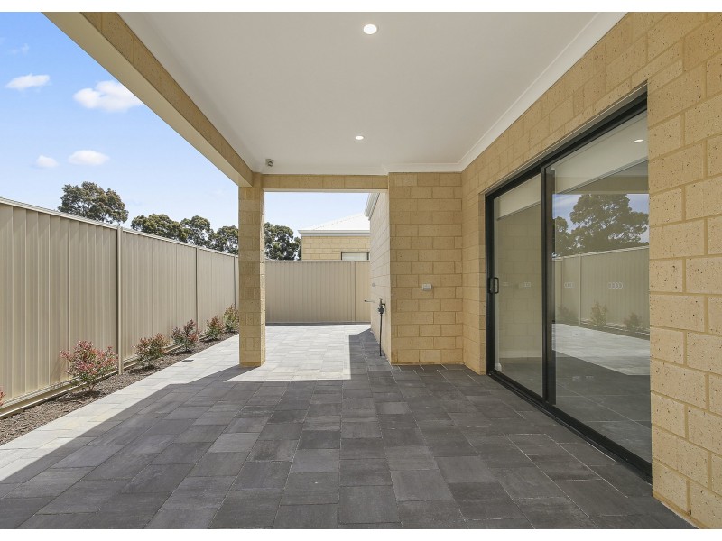 Unit 1-5/12 Wingate Ave, Hazelmere WA 6055