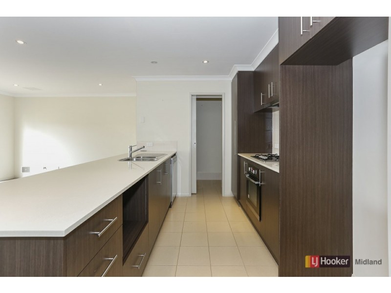 2/3 Spring Ave, Midland WA 6056