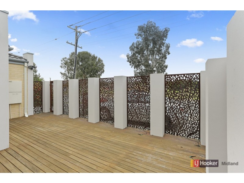 2/3 Spring Ave, Midland WA 6056