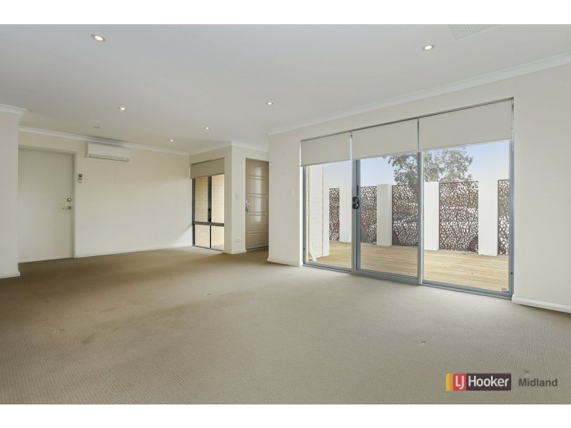 2/3 Spring Ave, Midland WA 6056