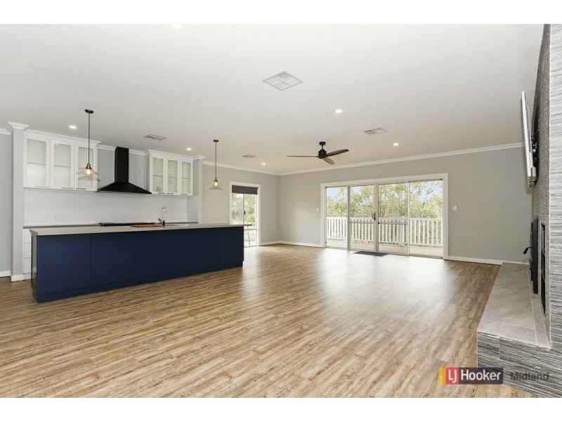 122 Flindersia Ave, Brigadoon WA 6069