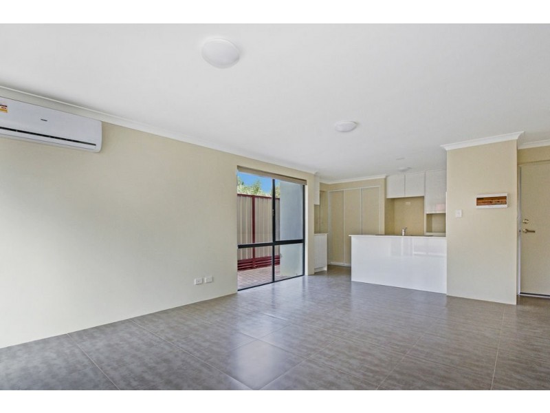 Unit 4/8 William Street, Midland WA 6056