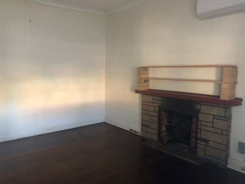 34 Wellaton Street, Midvale WA 6056