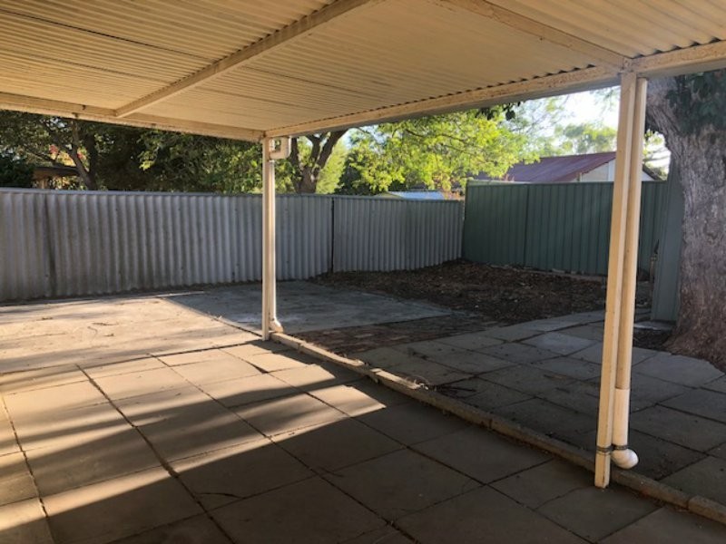 34 Wellaton Street, Midvale WA 6056