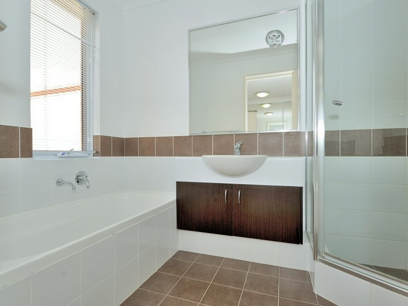 4/6 Margaret Street, Midland WA 6056