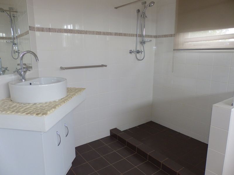 14 Edwards Ent, Stratton WA 6056