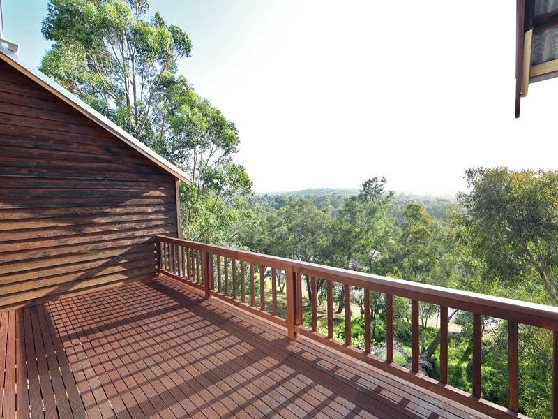 1 Easton Court, Boya WA 6056