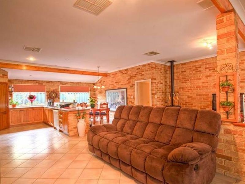 44 Torquata Boulevard, Helena Valley WA 6056