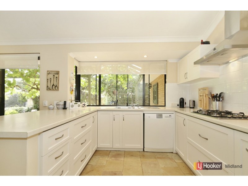 50 Bernley Drive, Viveash WA 6056