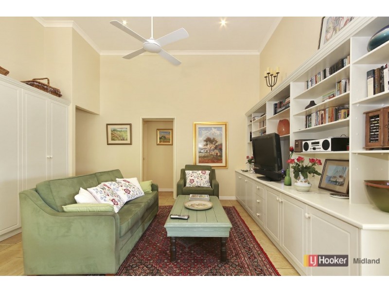 50 Bernley Drive, Viveash WA 6056