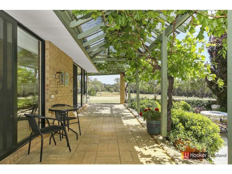 50 Bernley Drive, Viveash WA 6056