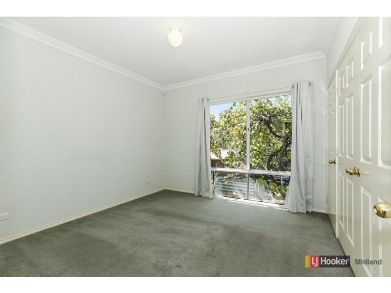 13 Buckingham Road, Swan View WA 6056